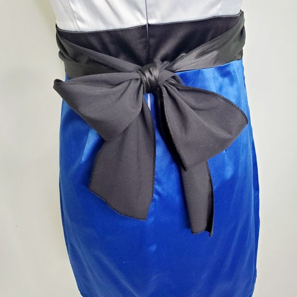 Strapless Bow Back Dress - Picture 4 of 7